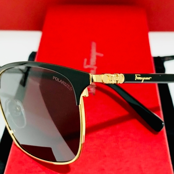 FERRAGAMO Model SF180SP Sunglasses in BLACK/GOLD - Picture 4 of 7